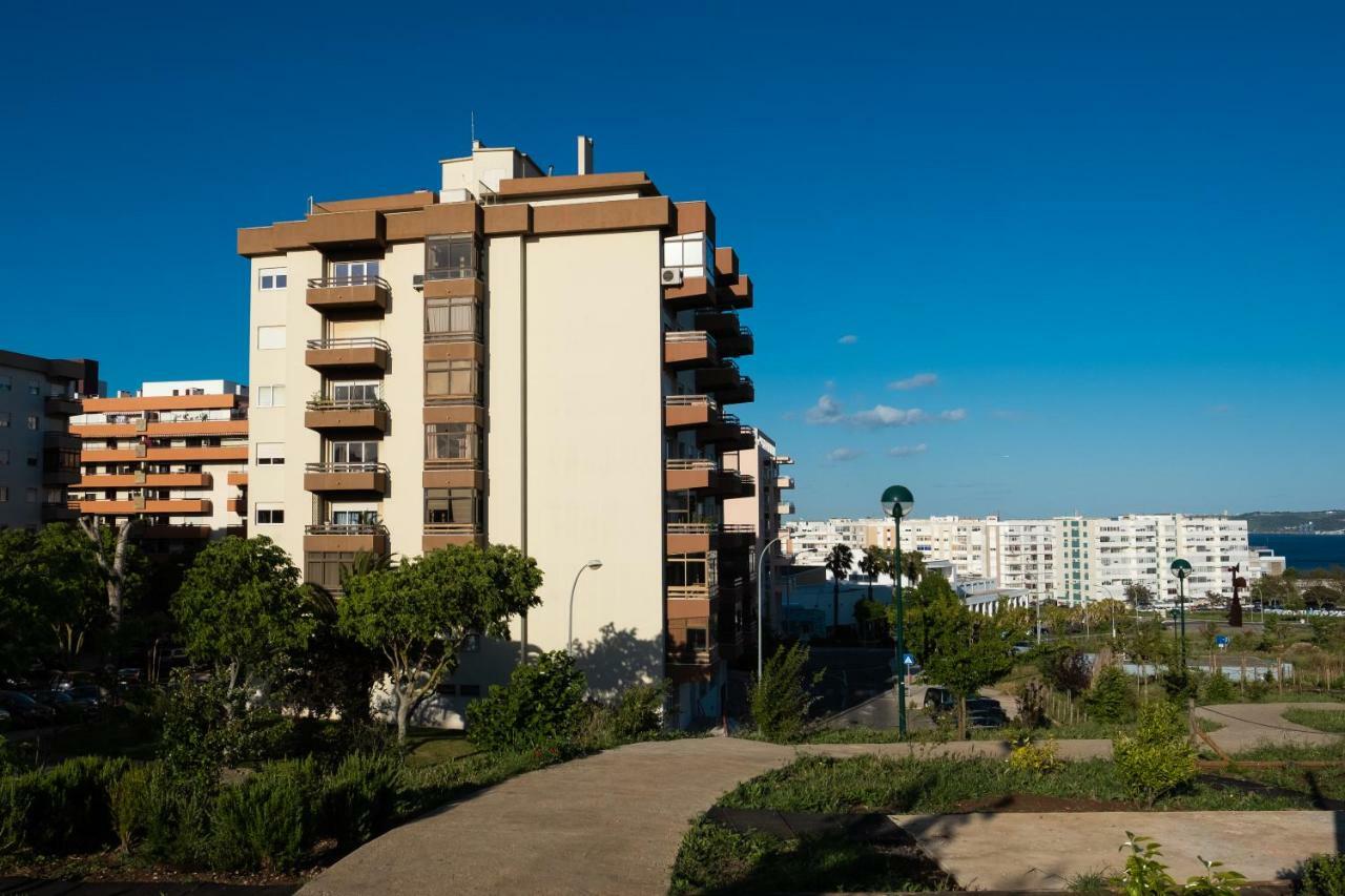 Window To The Sea Oeiras Exterior foto